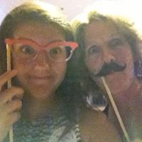 Amy Hernandez Photo 15