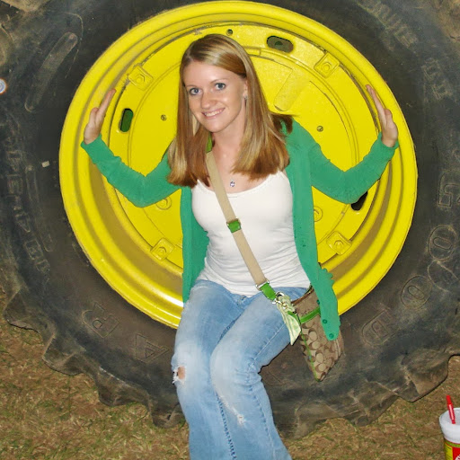 Megan Drake Photo 16