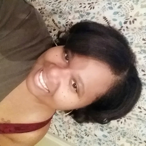 Danielle Dillard Photo 15