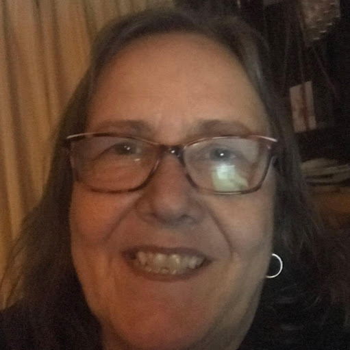 Suzanne Perry Photo 41