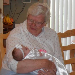 Carol Briggs Photo 30