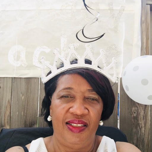Jacqueline Walker Photo 18