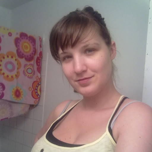 Robin Hurst Photo 37