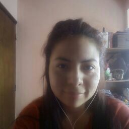 Carol Castillo Photo 23