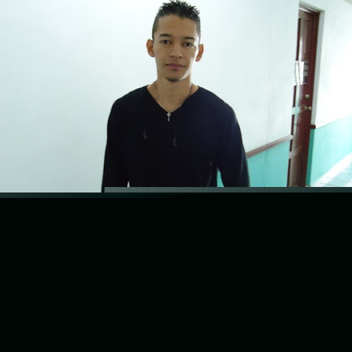 Erick Angulo Photo 8