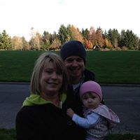 Julie Mckee Photo 30