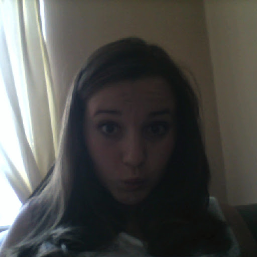 Robyn Sutherland Photo 18