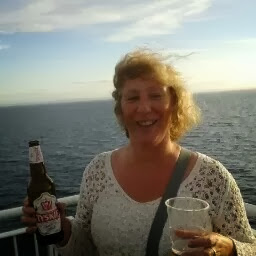 Pauline Ward Photo 13