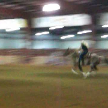 Annie Peterson Photo 14