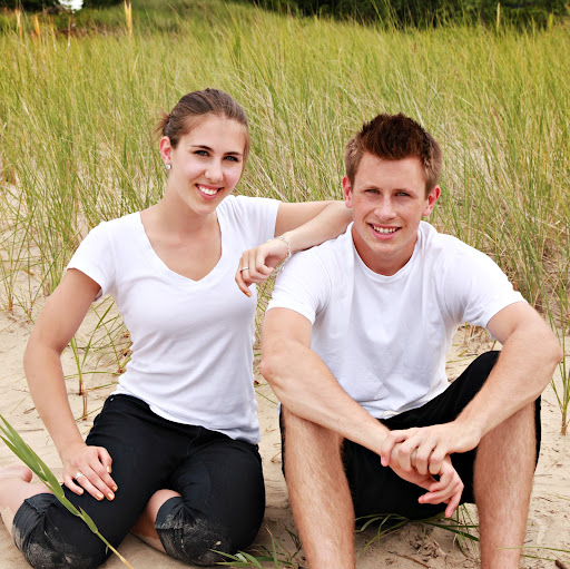 Beth Powell Photo 38