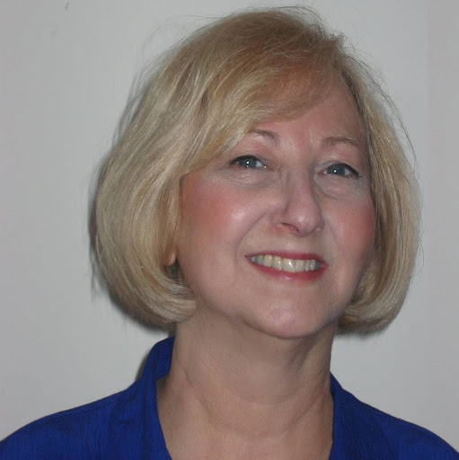 Janet Meyers Photo 15