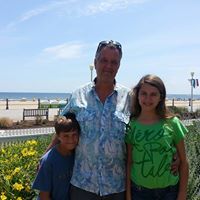 Rebecca Newton Photo 14