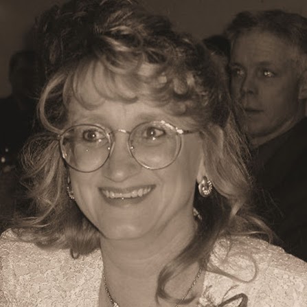 Lori Lockhart Photo 32