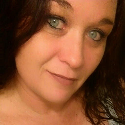 Stephanie Vance Photo 13