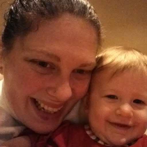 Stephanie Hayden Photo 32