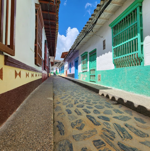 Juan Molina Photo 21