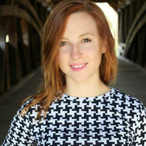 Amber Matthews Photo 20