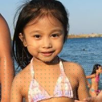 Elizabeth Mercado Photo 19