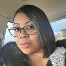 Shannon Barton Photo 27