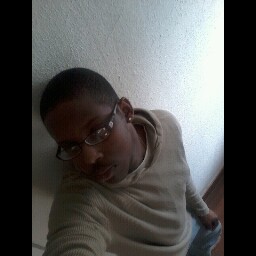 Derrick Franks Photo 4