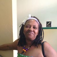 Mae Brown Photo 14