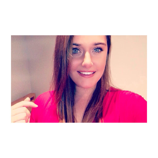 Hannah Gray Photo 30