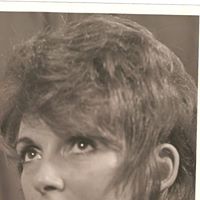 Kathleen Reaves Photo 13