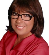 Nancy Fisher Photo 8