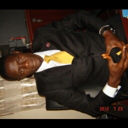 Isaac Tucker Photo 3