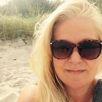 Bonnie Jacobsen Photo 26