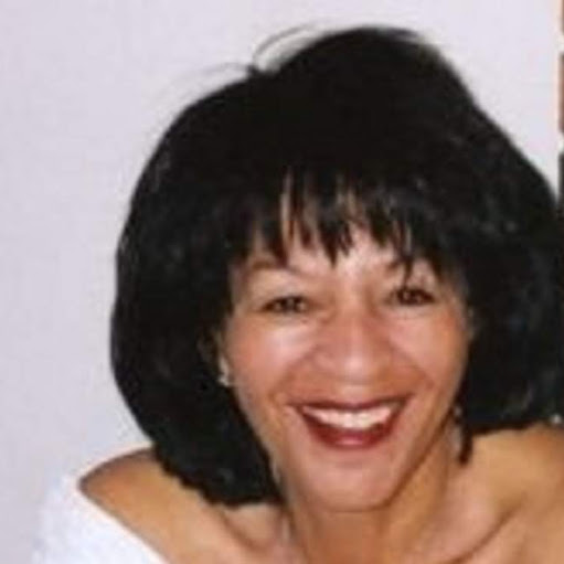 Jacqueline Gabriel Photo 36
