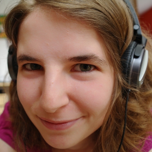 Julia Fuchs Photo 5