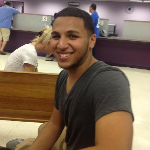 Elvis Garcia Photo 11