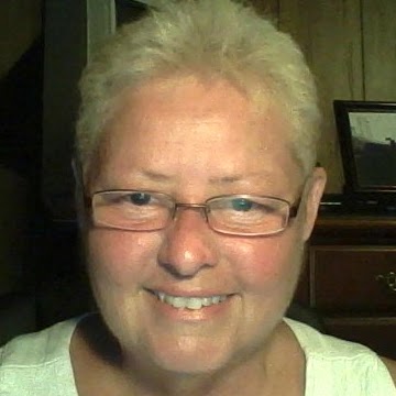 Valerie Hooks Photo 13