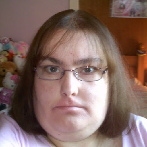 Denise Harding Photo 32