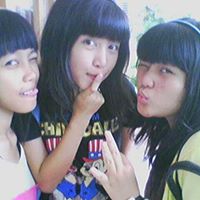 Kelly Sunday Photo 25