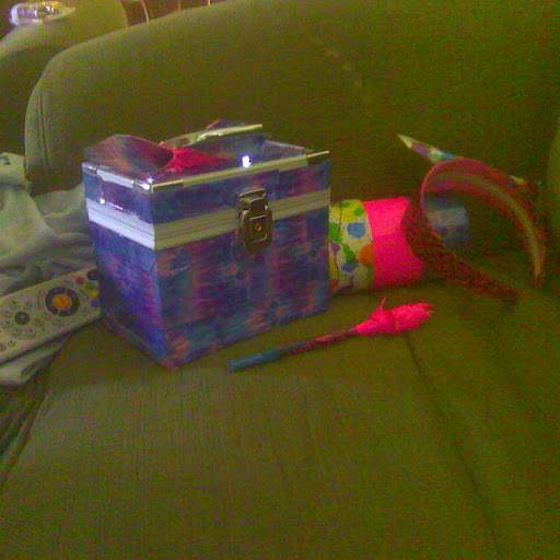 Sara Becker Photo 15