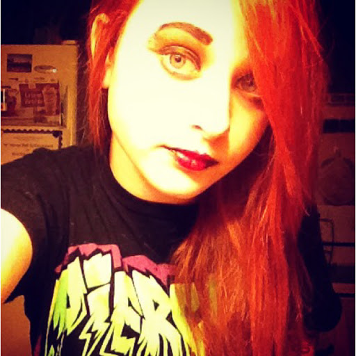 Kristen Lawrence Photo 13