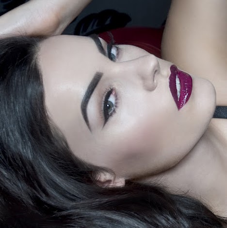 Bridget Norris Photo 4