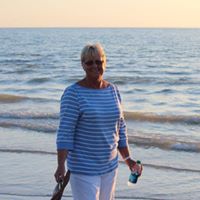 Vicki Middleton Photo 14