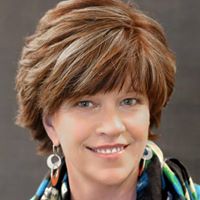 Laura Kelly Photo 23