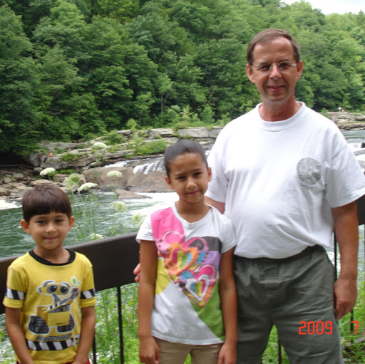 Robert Ferraro Photo 14