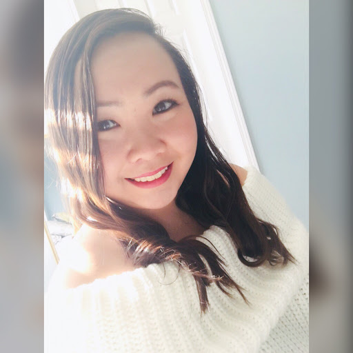 Elizabeth Lee Photo 29