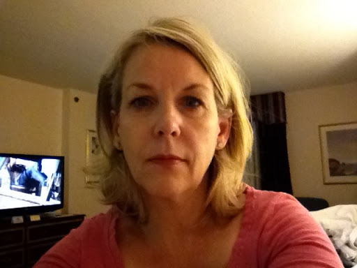Julie Ulrich Photo 30