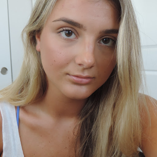 Tara O'Connor Photo 16