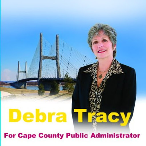 Debra Tracy Photo 7