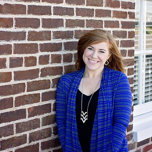 Stephanie Clark Photo 20