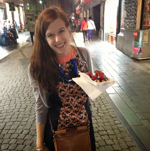 Emily Ellis Photo 19