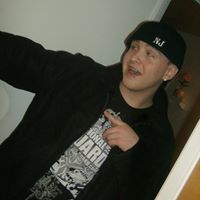 Richard Gee Photo 17