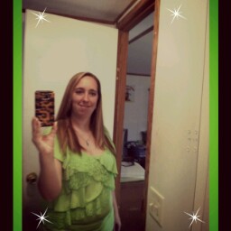 Gwen Hampton Photo 9